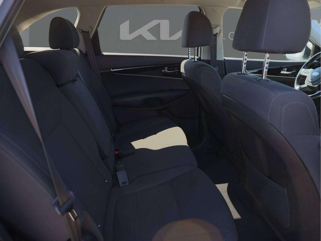 2019 Kia Sorento LX AWD   Htd Steering   Push Start   Android Auto Photo