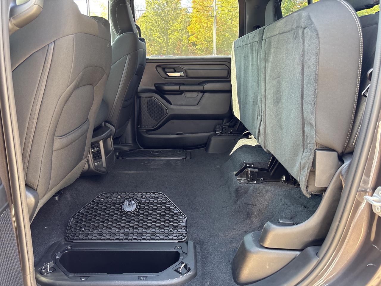 2025 RAM 1500 TRADESMAN Photo