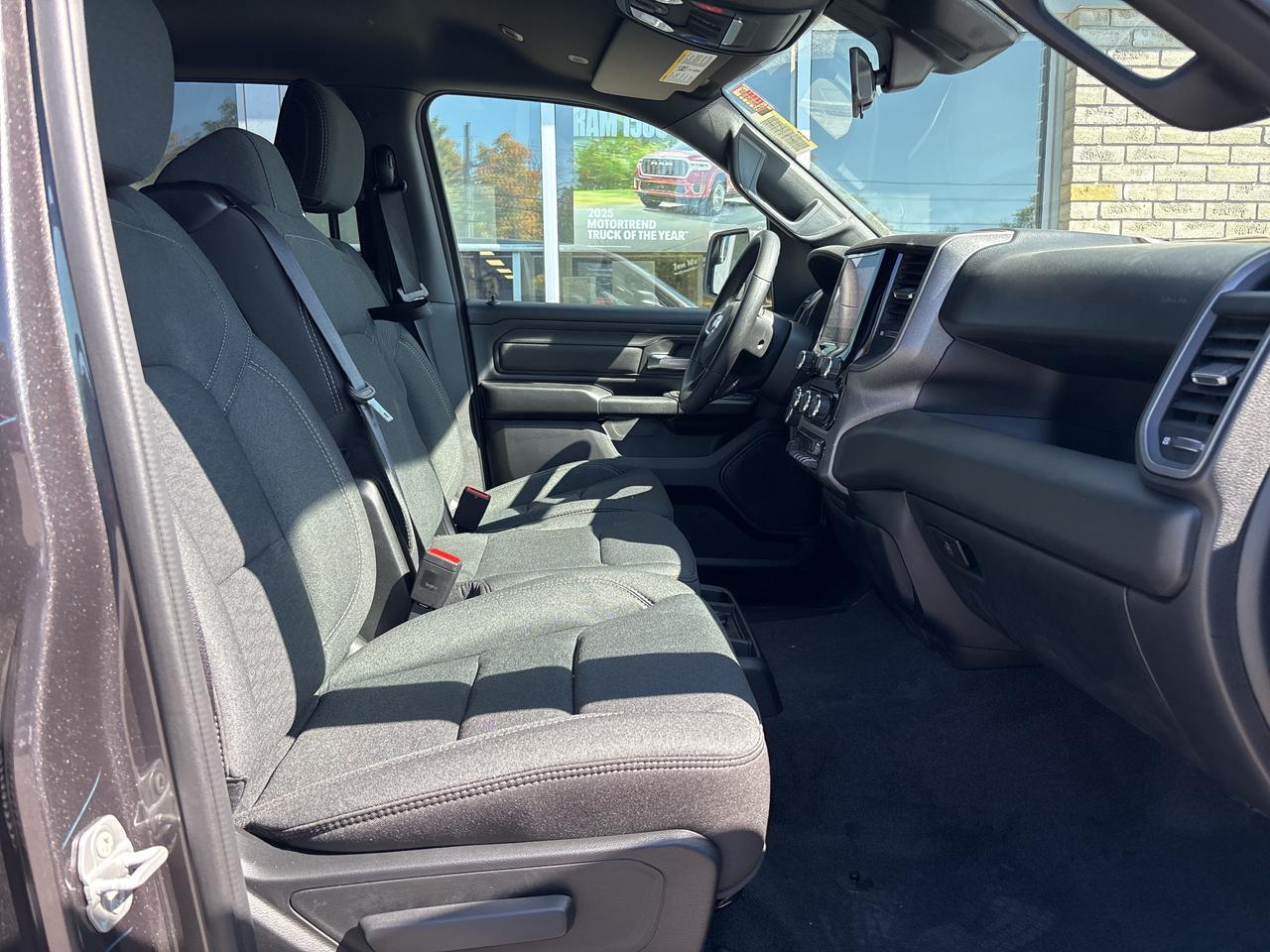 2025 RAM 1500 TRADESMAN Photo