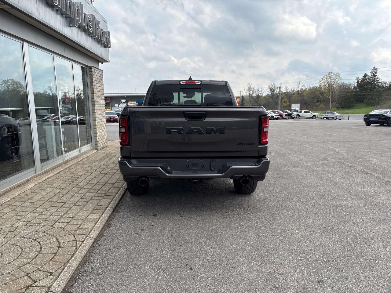 2025 RAM 1500 TRADESMAN Photo