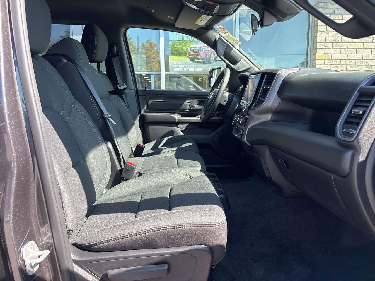 2025 RAM 1500 TRADESMAN Photo