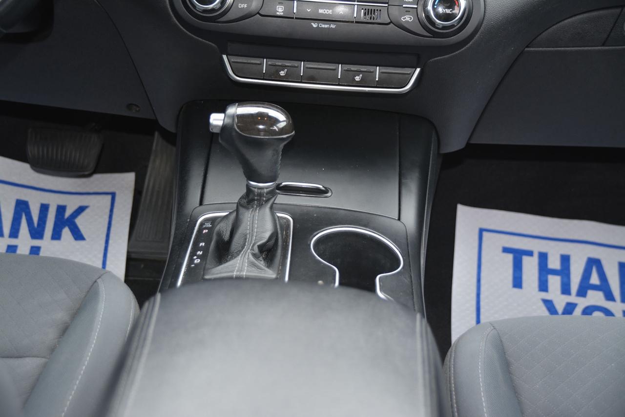 2017 Kia Sorento LX Photo