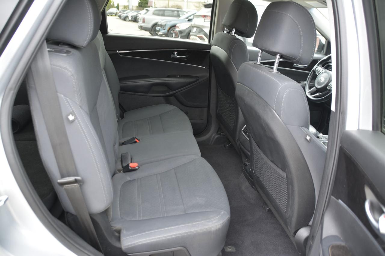 2017 Kia Sorento LX Photo