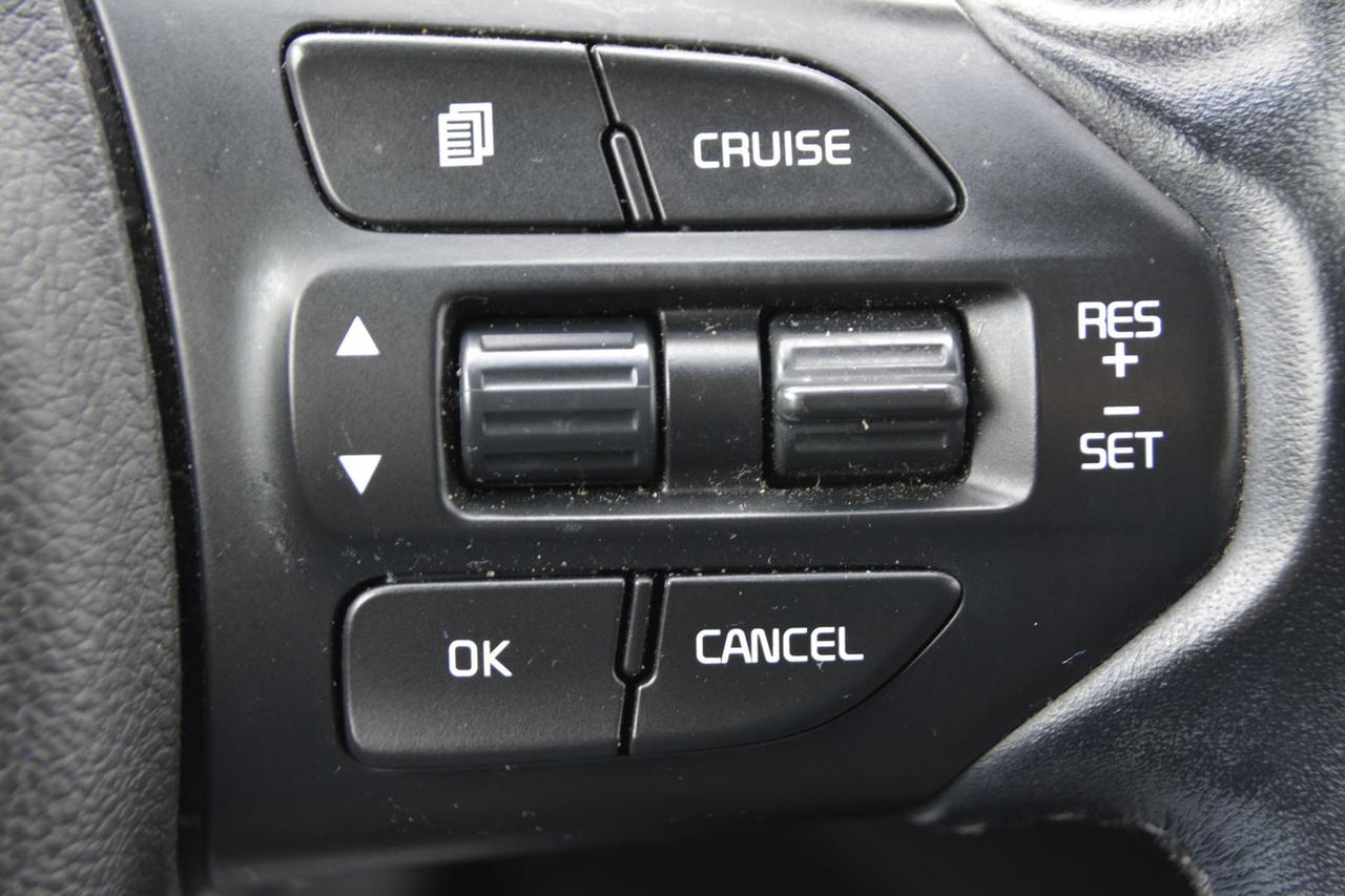 2017 Kia Sorento LX Photo