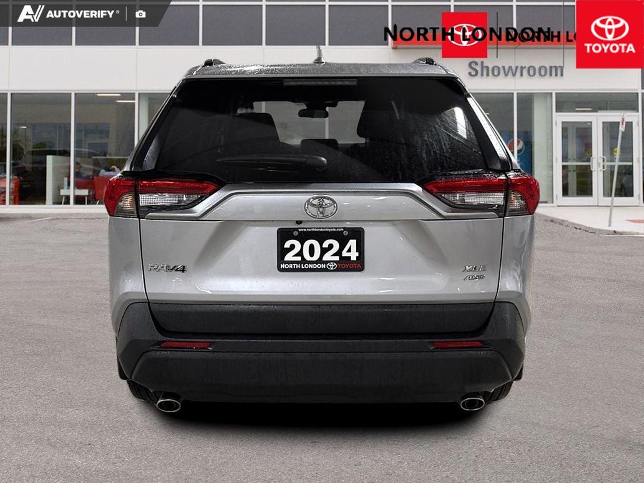 2024 Toyota RAV4 XLE 4dr All-wheel Drive Photo4