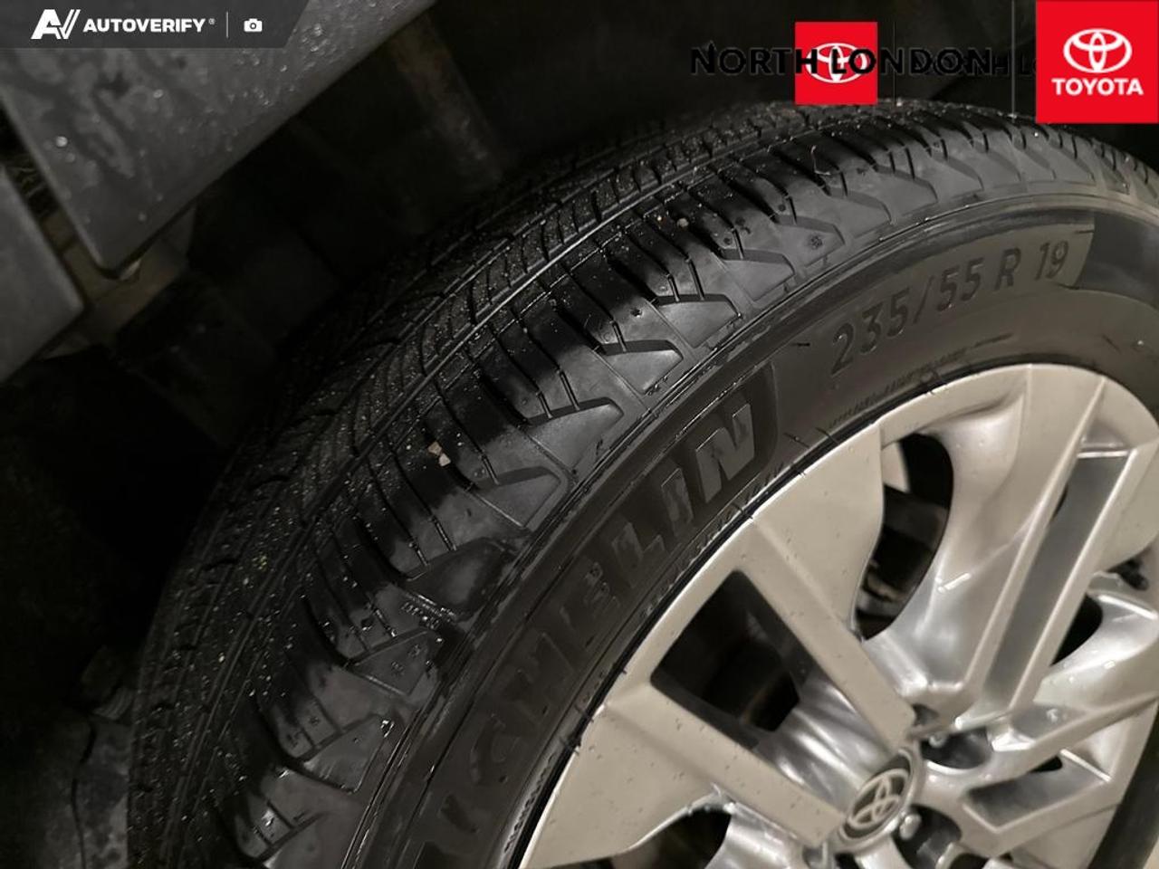 2024 Toyota RAV4 XLE 4dr All-wheel Drive Photo