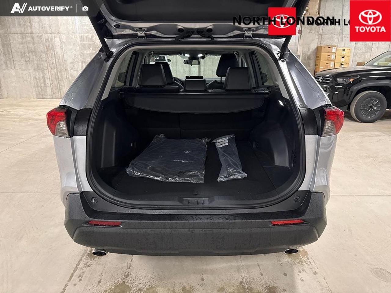 2024 Toyota RAV4 XLE 4dr All-wheel Drive Photo