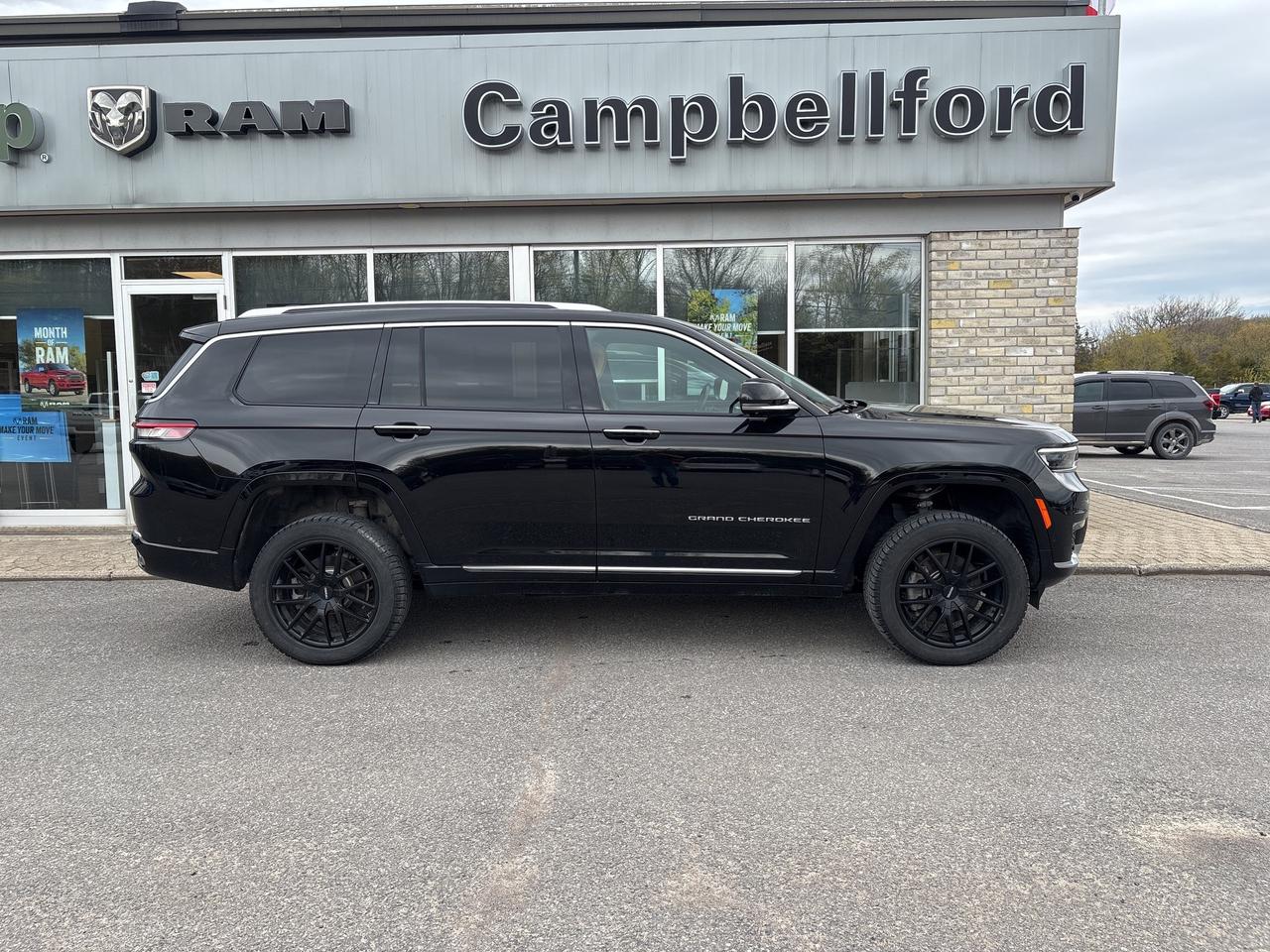 2021 Jeep Grand Cherokee L Summit Photo