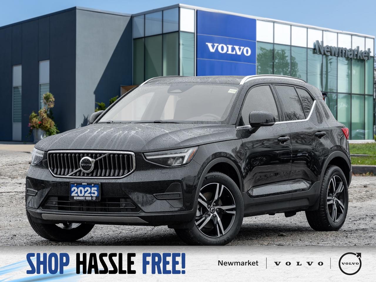 2025 Volvo XC40 B5 AWD Core  CPOM RATE 3.49%* UP TO 84 MONTH Photo0