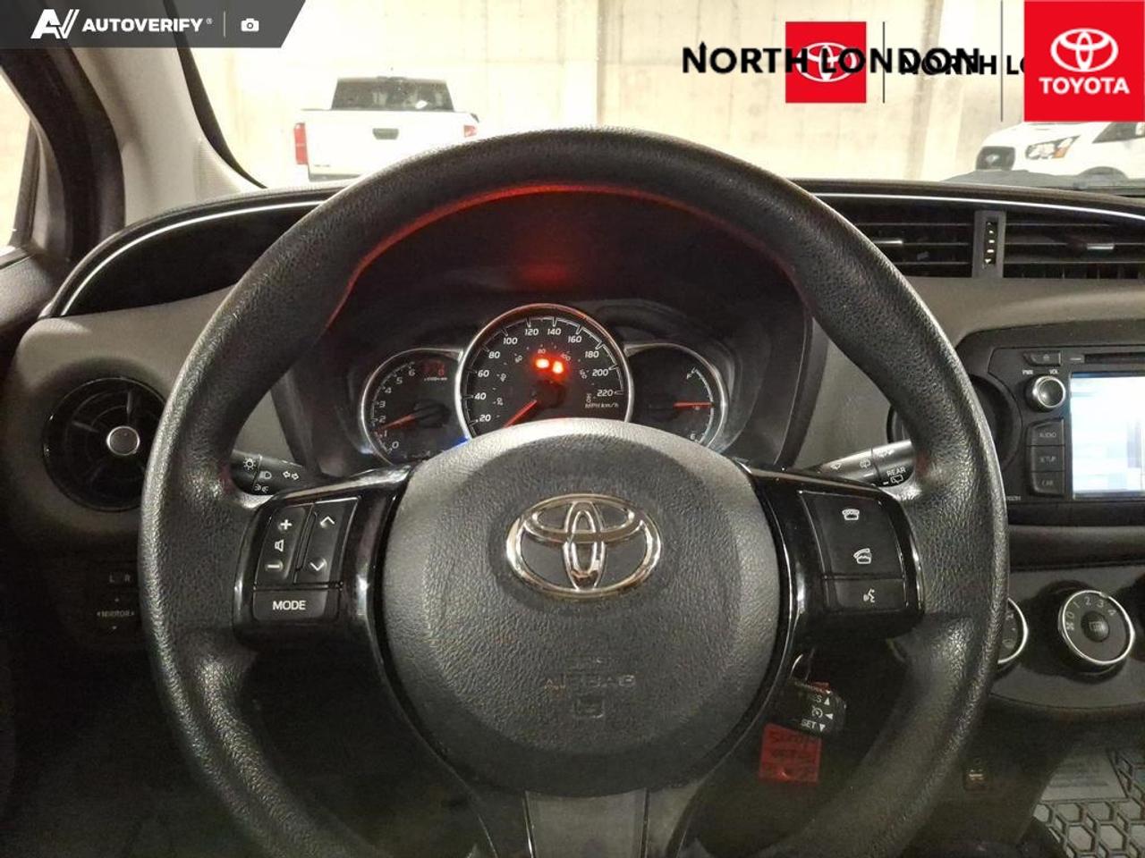 2018 Toyota Yaris LE (M5) 5dr Hatchback Photo