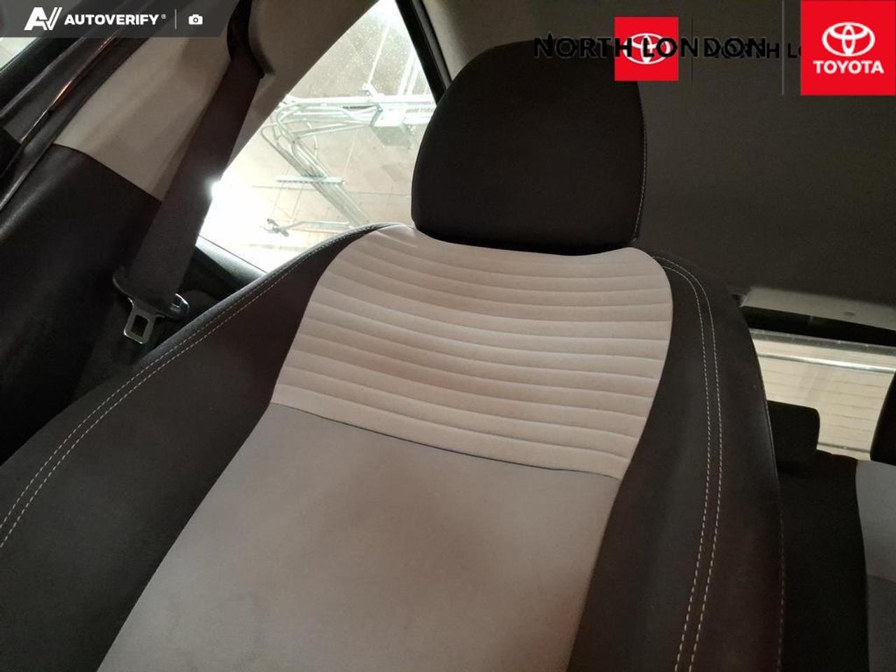 2018 Toyota Yaris LE (M5) 5dr Hatchback Photo