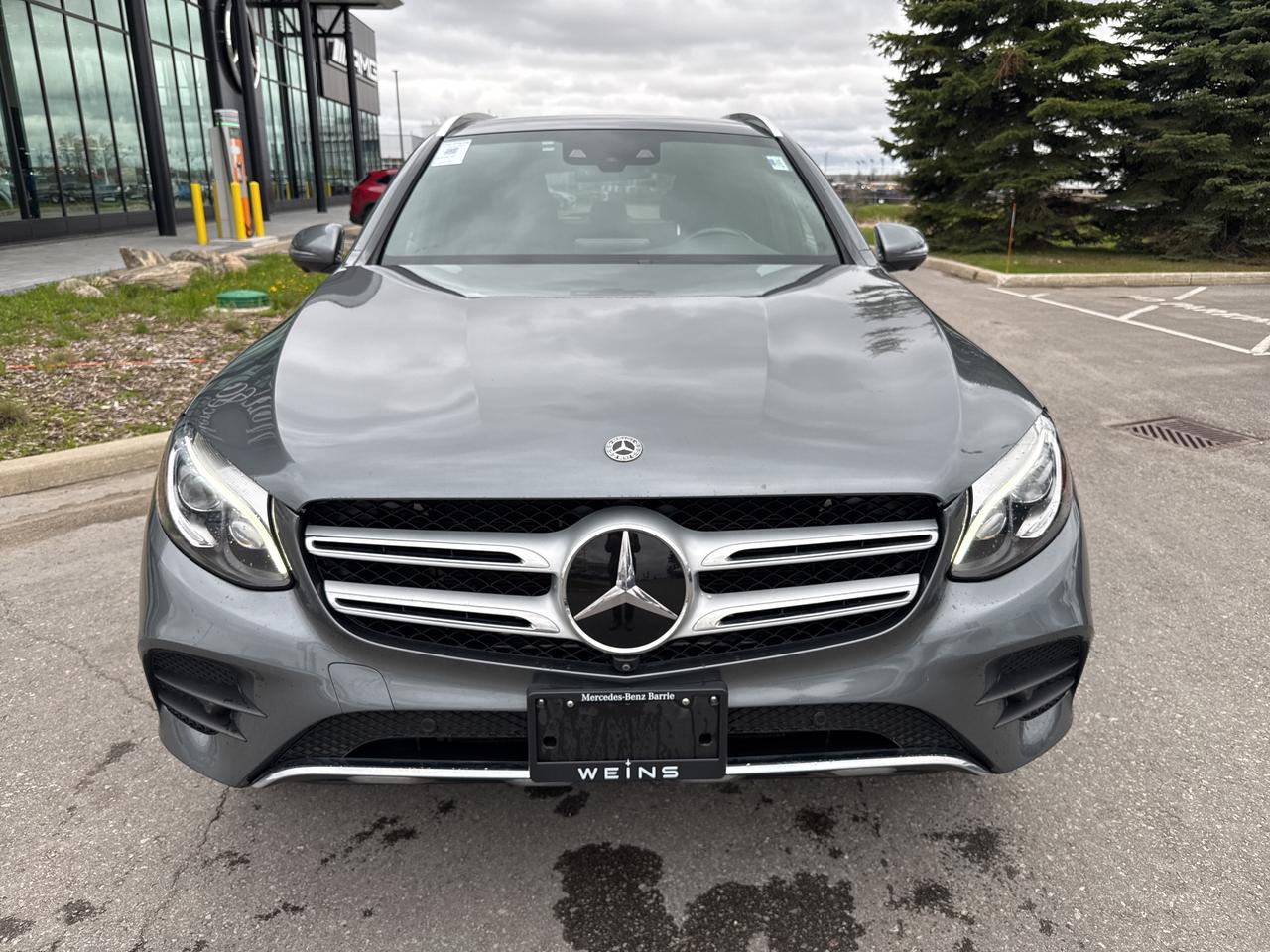 2018 Mercedes-Benz GLC 4MATIC® Photo2