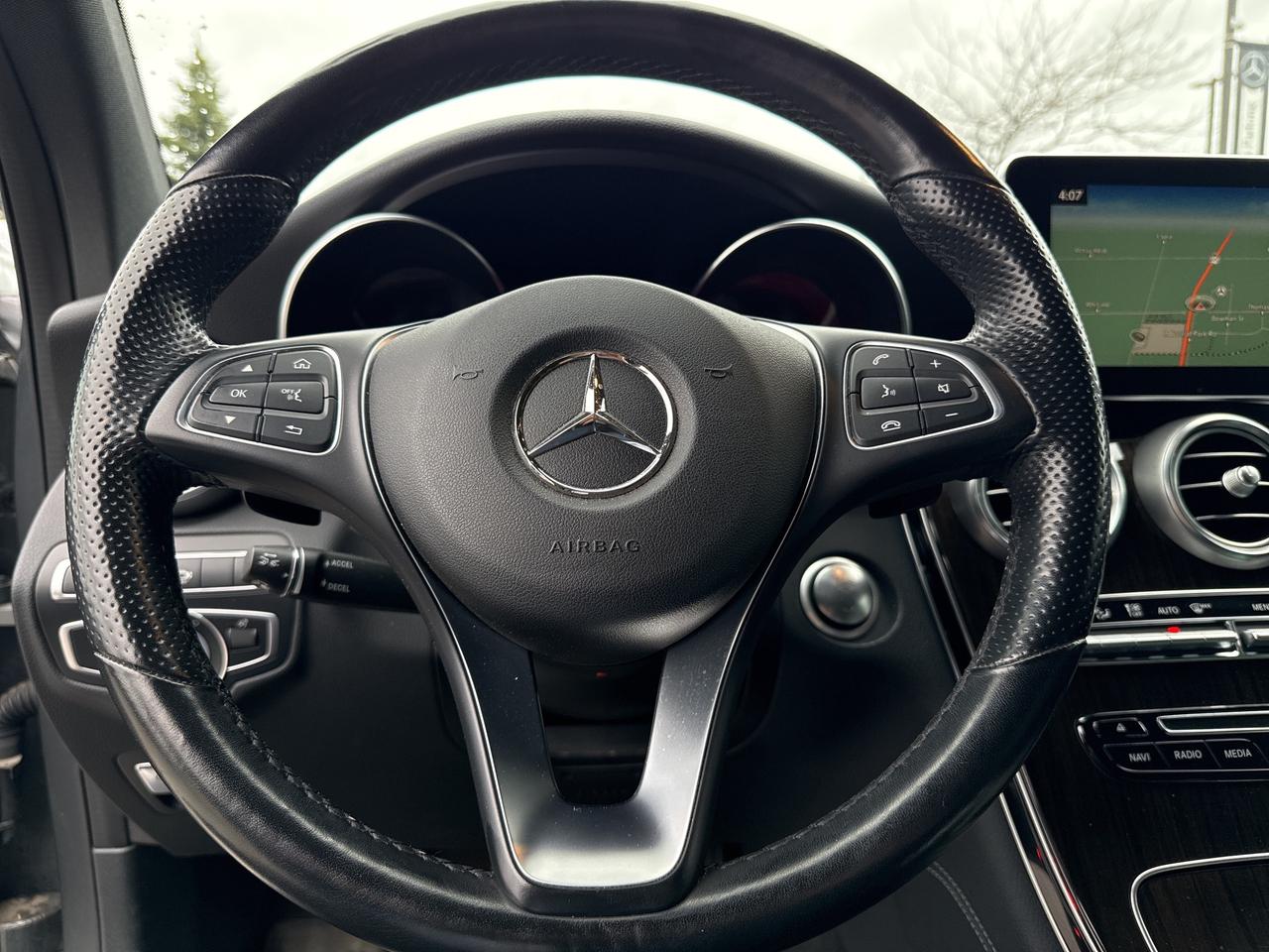 2018 Mercedes-Benz GLC 4MATIC® Photo