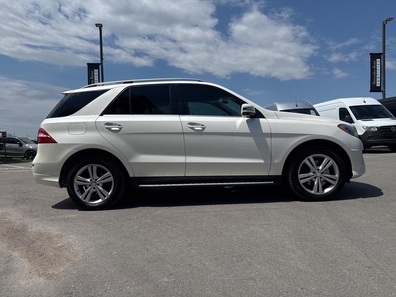 2014 Mercedes-Benz M-Class Base BlueTEC® 4MATIC® Photo4