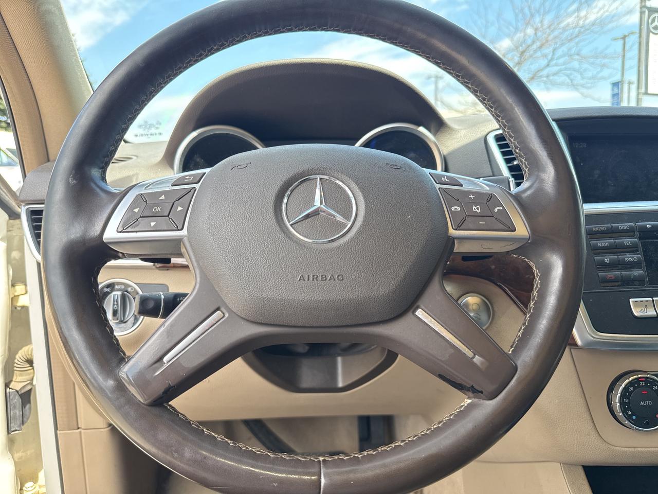 2014 Mercedes-Benz M-Class Base BlueTEC® 4MATIC® Photo