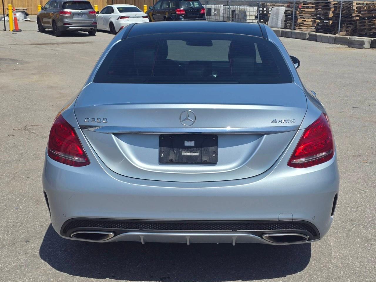 2015 Mercedes-Benz C-Class C 300 4MATIC Sedan Photo