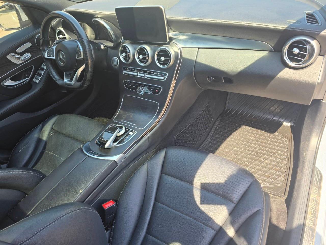 2015 Mercedes-Benz C-Class C 300 4MATIC Sedan Photo