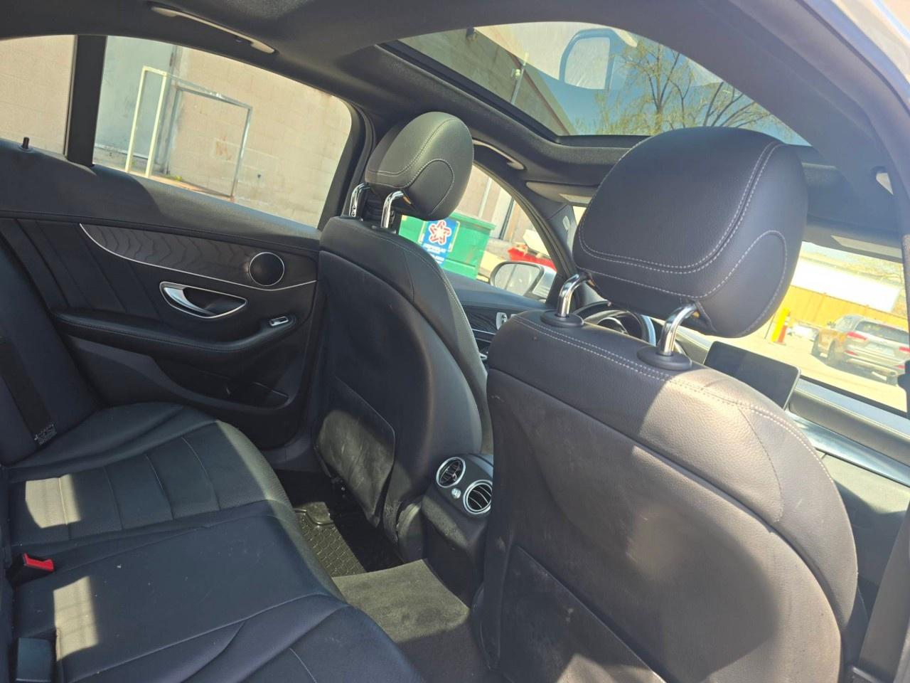 2015 Mercedes-Benz C-Class C 300 4MATIC Sedan Photo