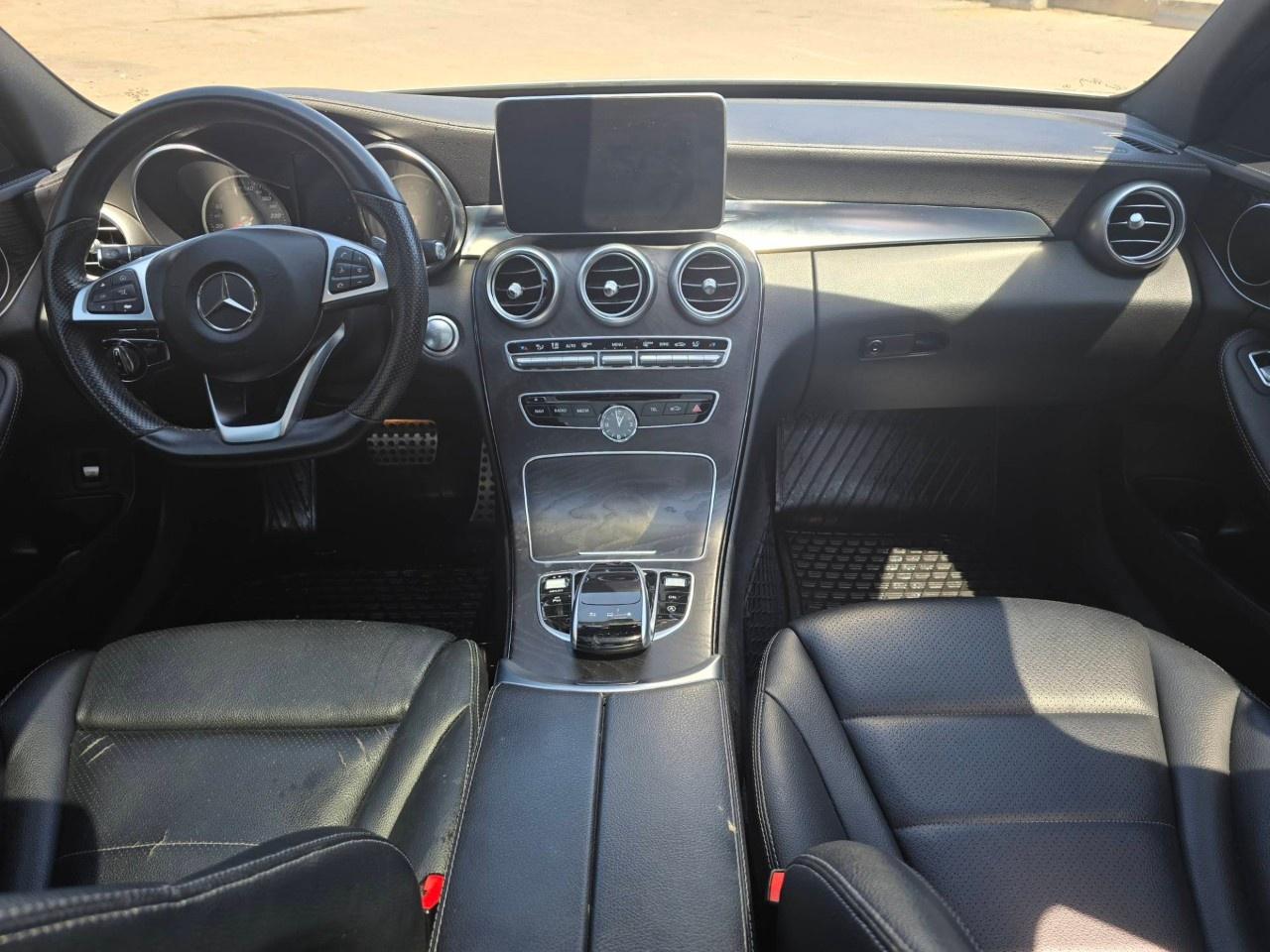 2015 Mercedes-Benz C-Class C 300 4MATIC Sedan Photo