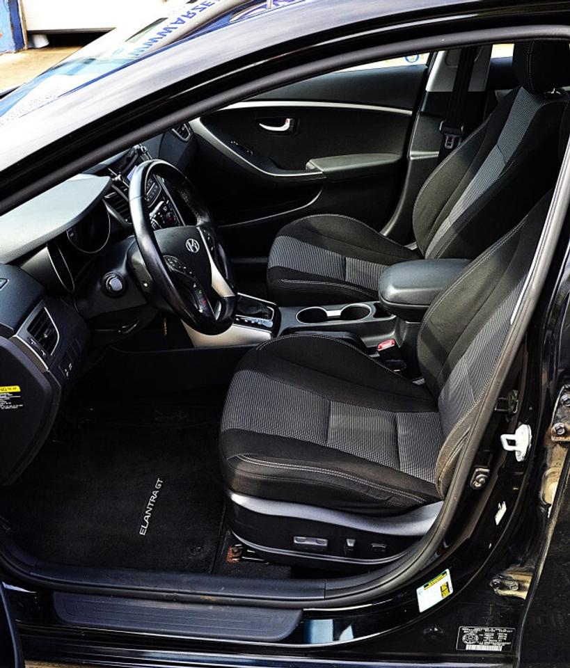 2013 Hyundai Elantra GT 5dr Hatchback GT AUTOMATIC 1.8L-BRAND NEW ENGINE!! Photo