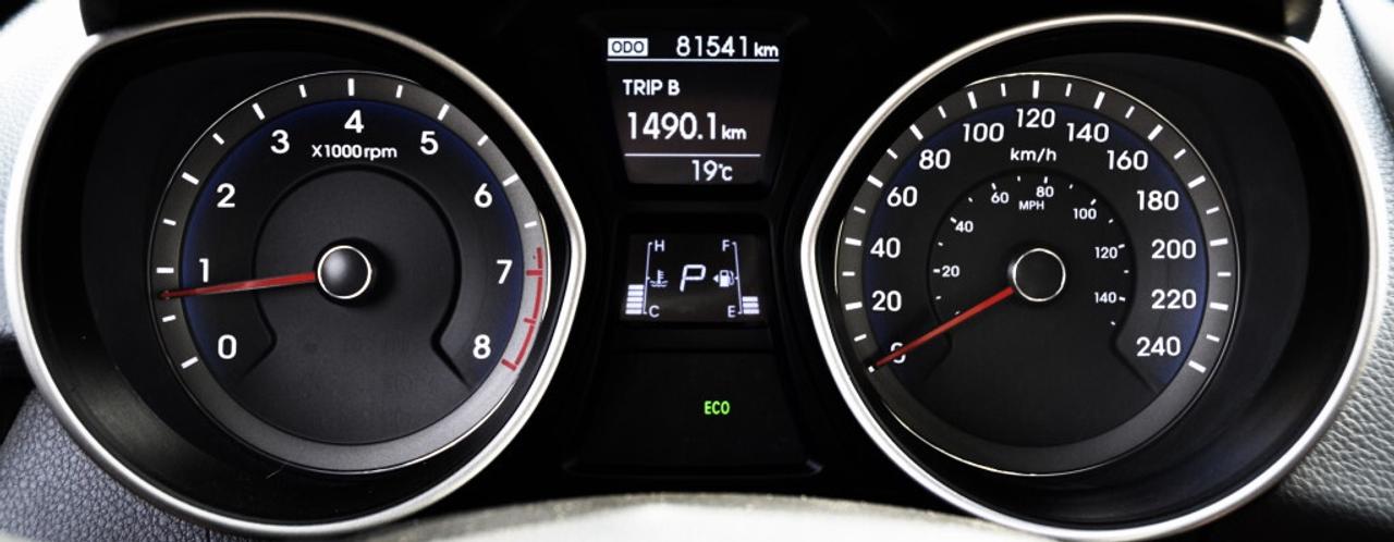 2013 Hyundai Elantra GT 5dr Hatchback GT AUTOMATIC 1.8L-BRAND NEW ENGINE!! Photo