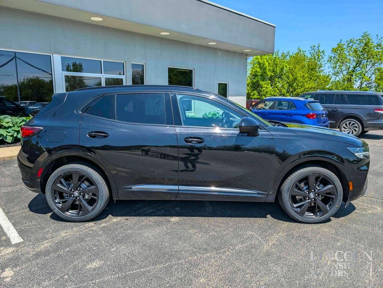 2022 Buick Envision Preferred-CLEAN CARFAX, RMT START, NAV, AWD & MORE Photo