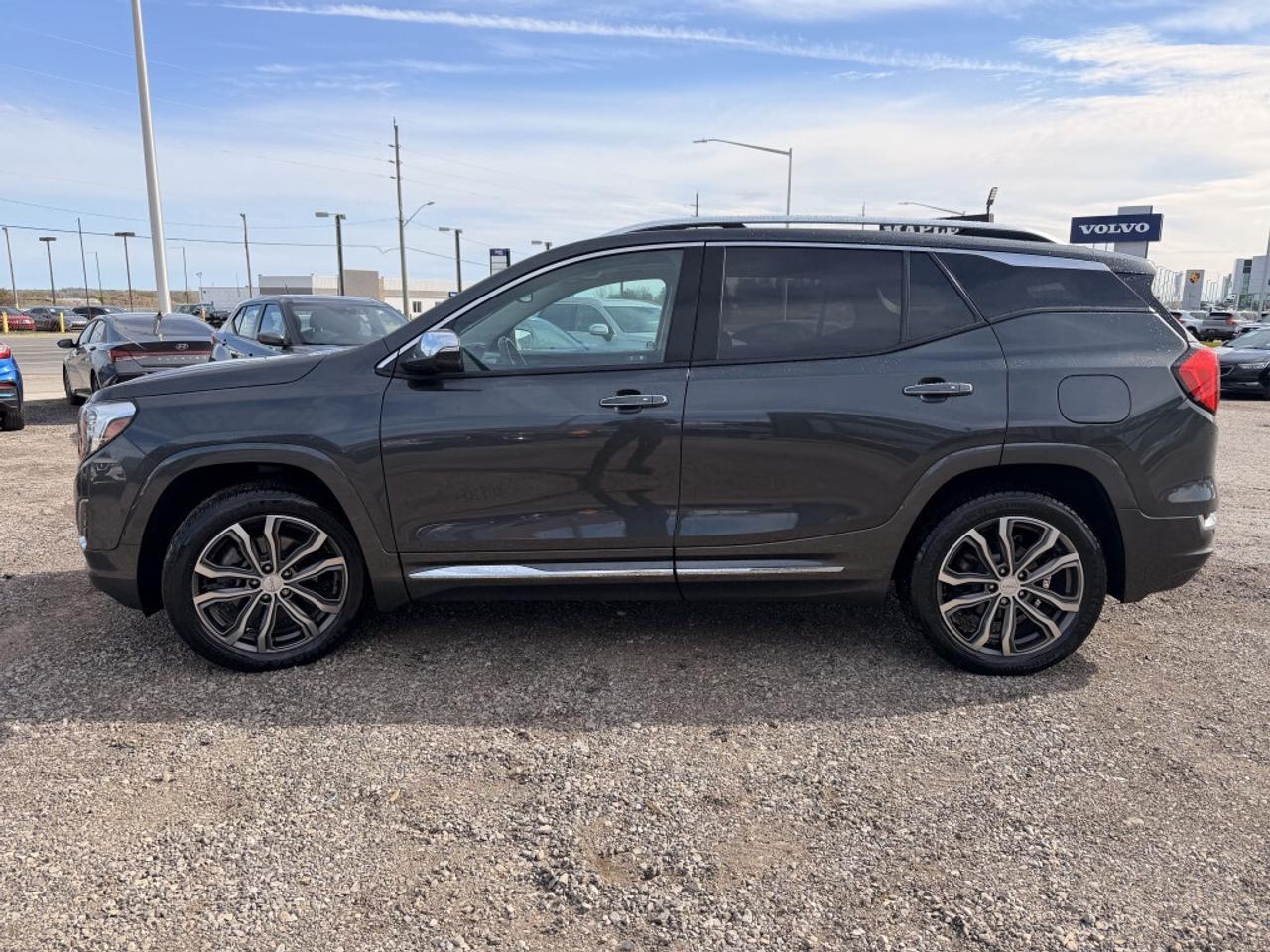 2019 GMC Terrain Denali AWD  NAV LEATHER PANO ROOF CAMERA HTD SEATS Photo3