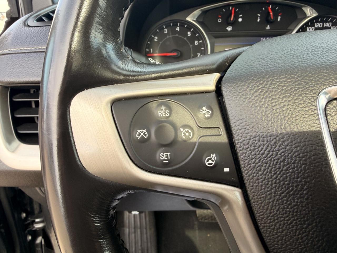 2019 GMC Terrain Denali AWD  NAV LEATHER PANO ROOF CAMERA HTD SEATS Photo