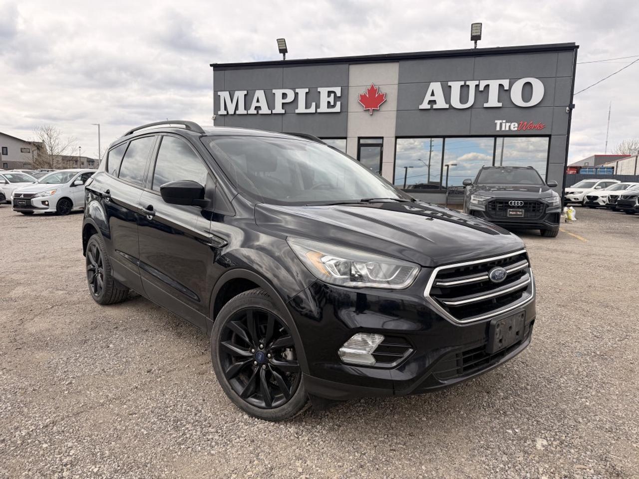 2017 Ford Escape SE   NAV   CAMERA   HTD SEATS Photo