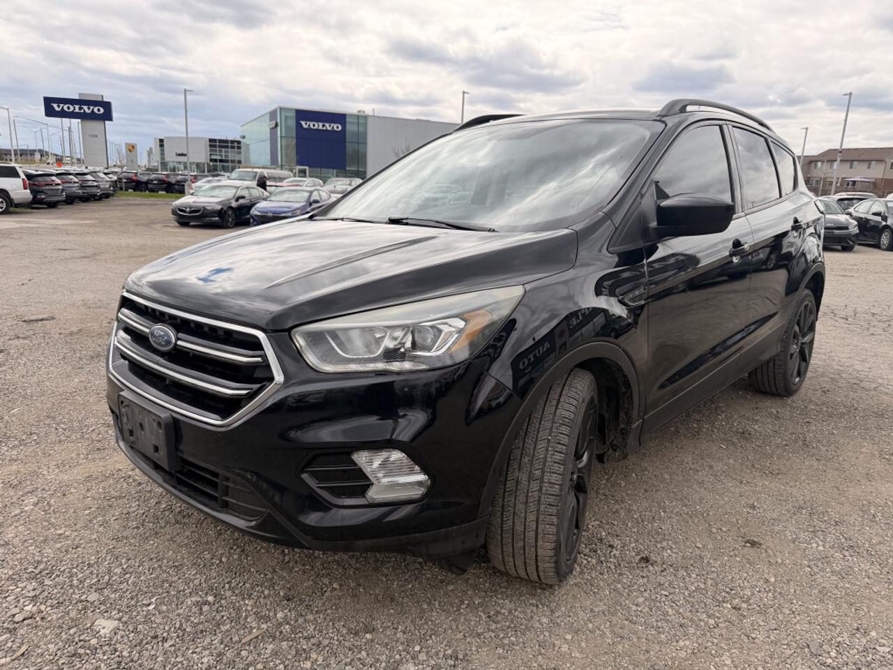 2017 Ford Escape SE   NAV   CAMERA   HTD SEATS Photo