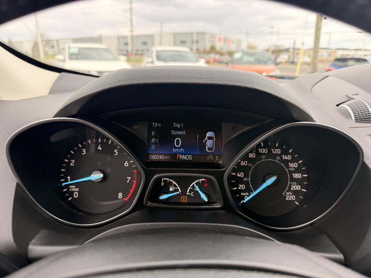 2017 Ford Escape SE   NAV   CAMERA   HTD SEATS Photo