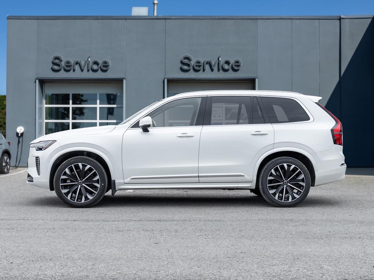 2026 Volvo XC90 B6 AWD 7-Seater ULTRA LOW MILEAGE  ALMOST NEW CPO Photo