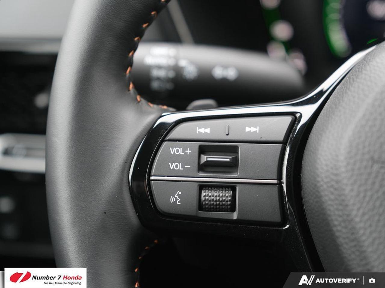 2026 Honda CR-V Hybrid Touring *EXTENDED FACTORY WARRANTY*NO REPORTED ACC Photo