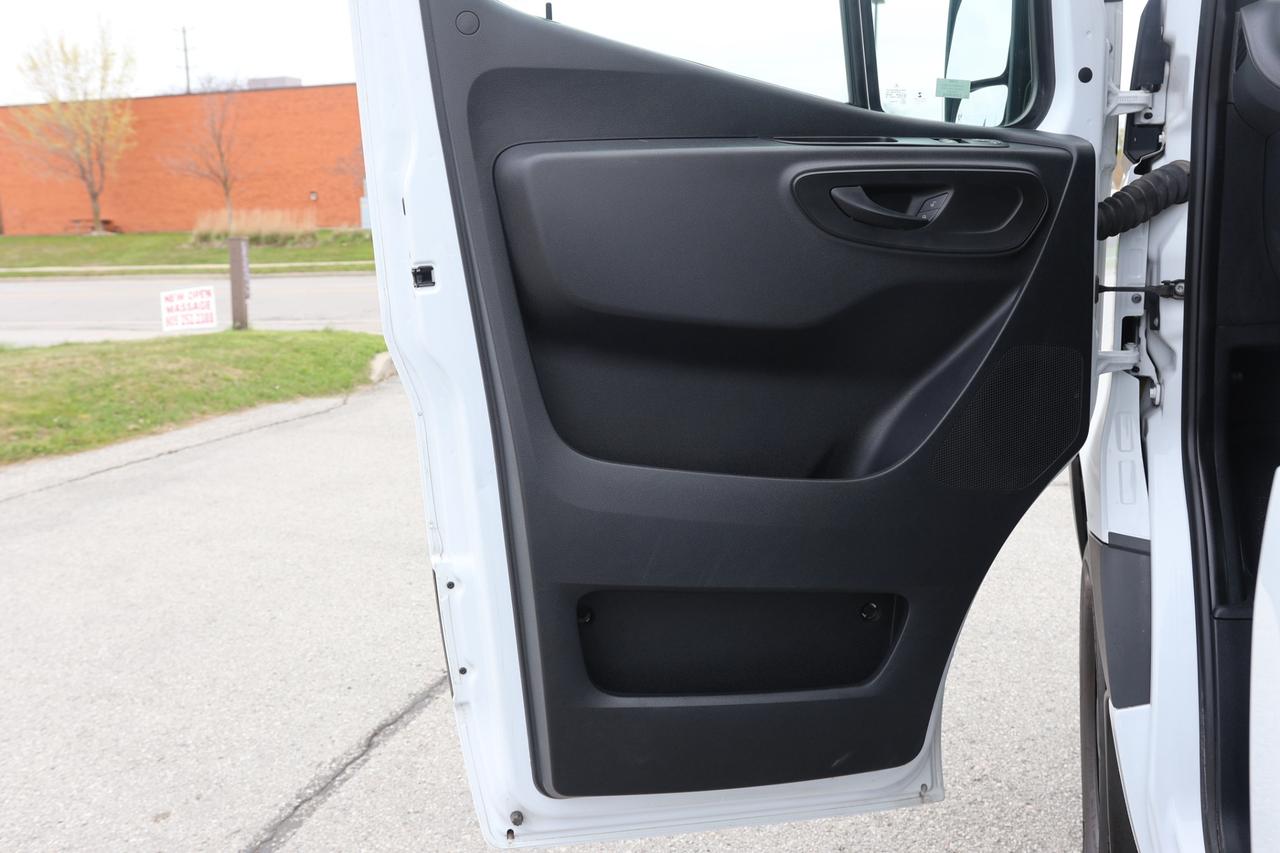 2022 Mercedes-Benz Sprinter Cargo Van 2500-2.0L DIESEL-3PASS/BCAM/PUSH START/CRUISE/P WI Photo