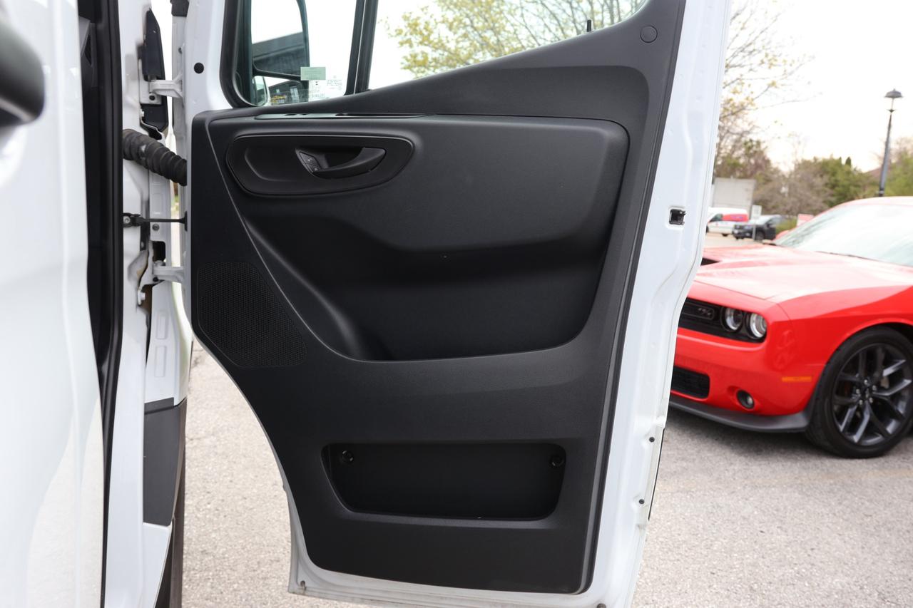 2022 Mercedes-Benz Sprinter Cargo Van 2500-2.0L DIESEL-3PASS/BCAM/PUSH START/CRUISE/P WI Photo