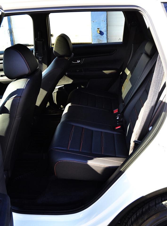 2025 Honda CR-V Hybrid EX-L All-wheel Drive Photo