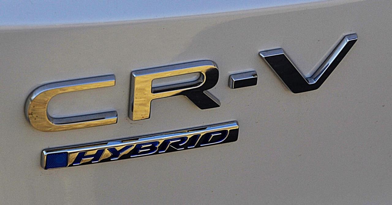 2025 Honda CR-V Hybrid EX-L All-wheel Drive Photo
