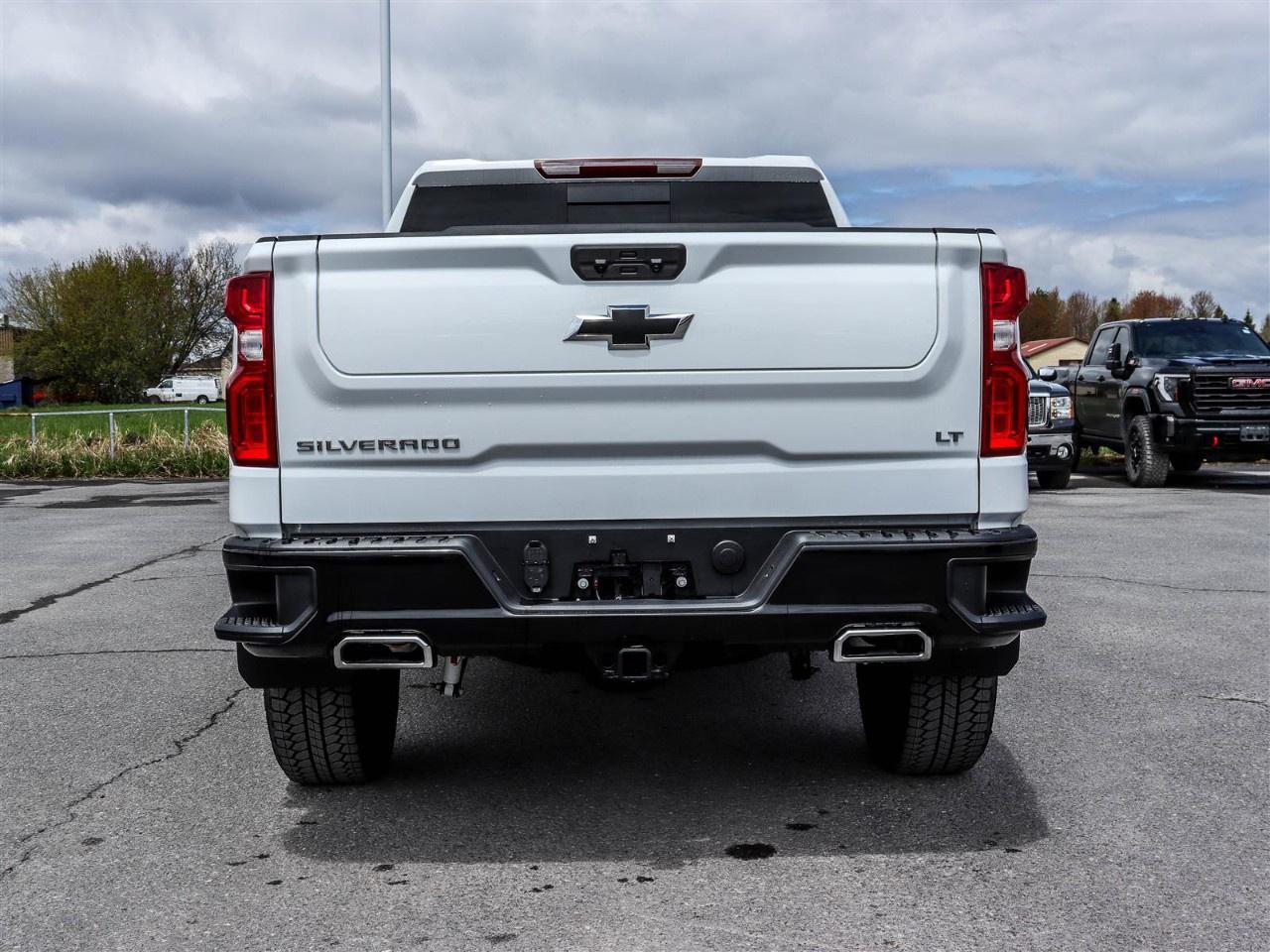 2026 Chevrolet Silverado 1500 Crew Cab Short Box 4-Wheel Drive LT Trail Boss Photo