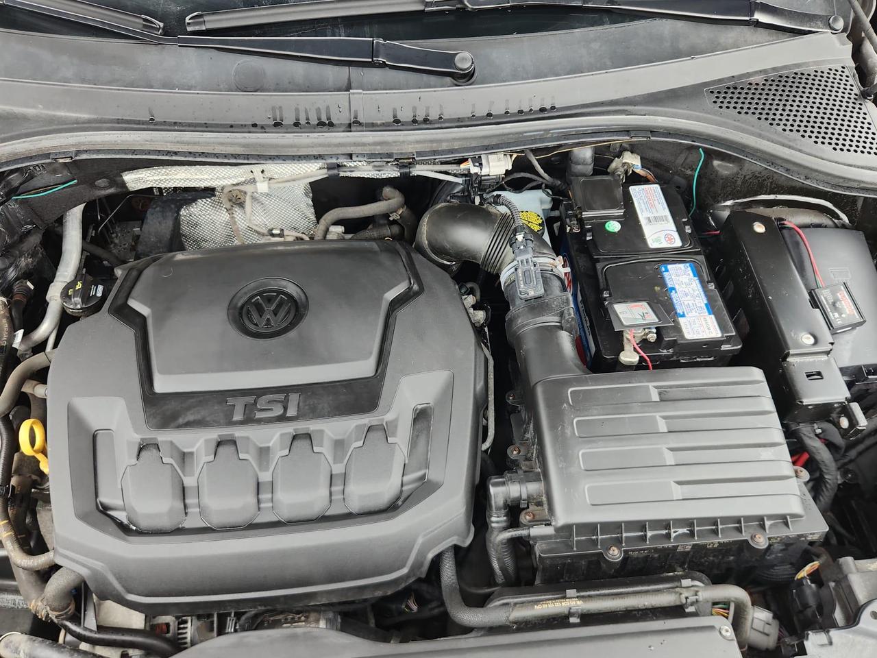 2018 Volkswagen Tiguan Highline 4dr All-wheel Drive 4MOTION Photo