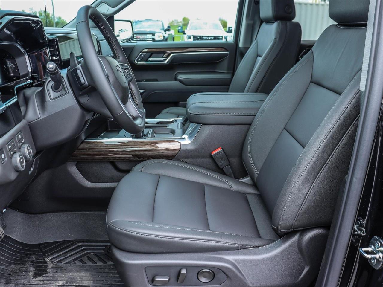 2026 Chevrolet Silverado 1500 Crew Cab Short Box 4-Wheel Drive LT Trail Boss Photo
