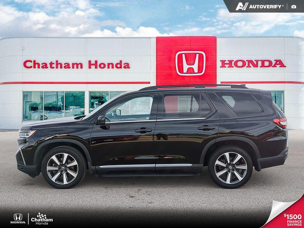 2023 Honda Pilot Touring AWD Photo