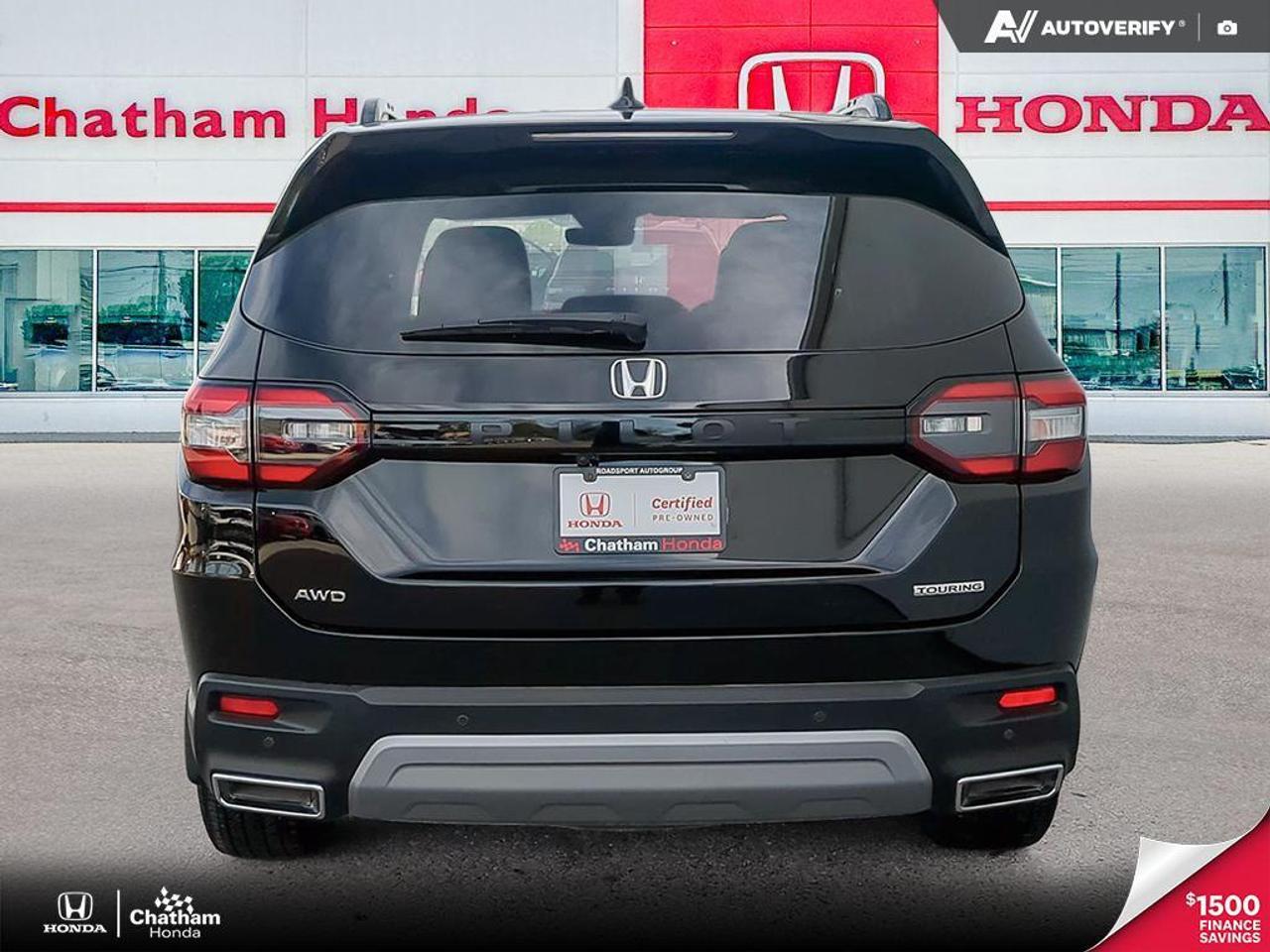 2023 Honda Pilot Touring AWD Photo