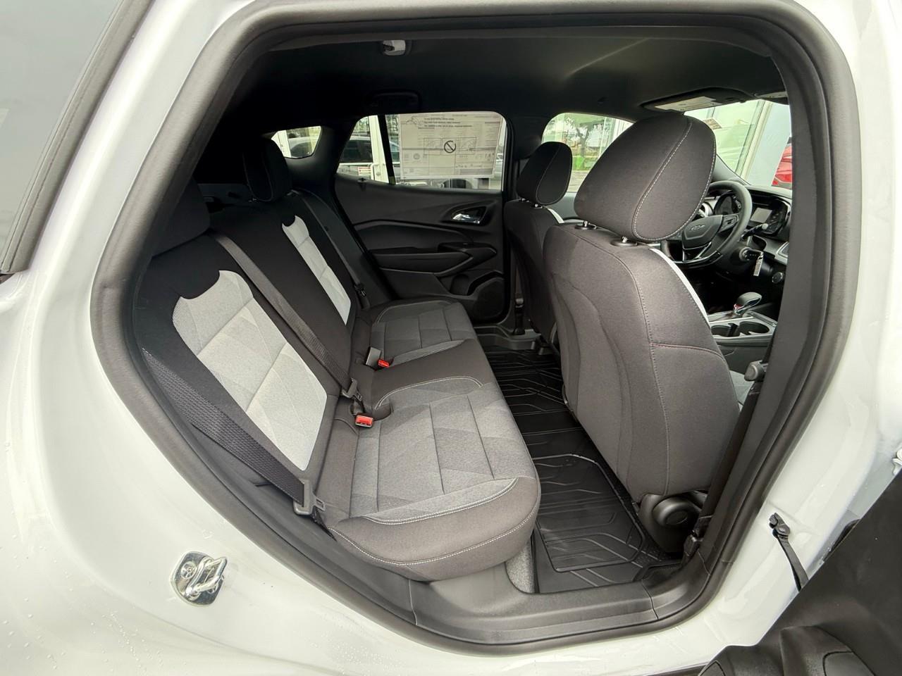 2026 Chevrolet Trax 1RS 4dr Front-Wheel Drive Photo
