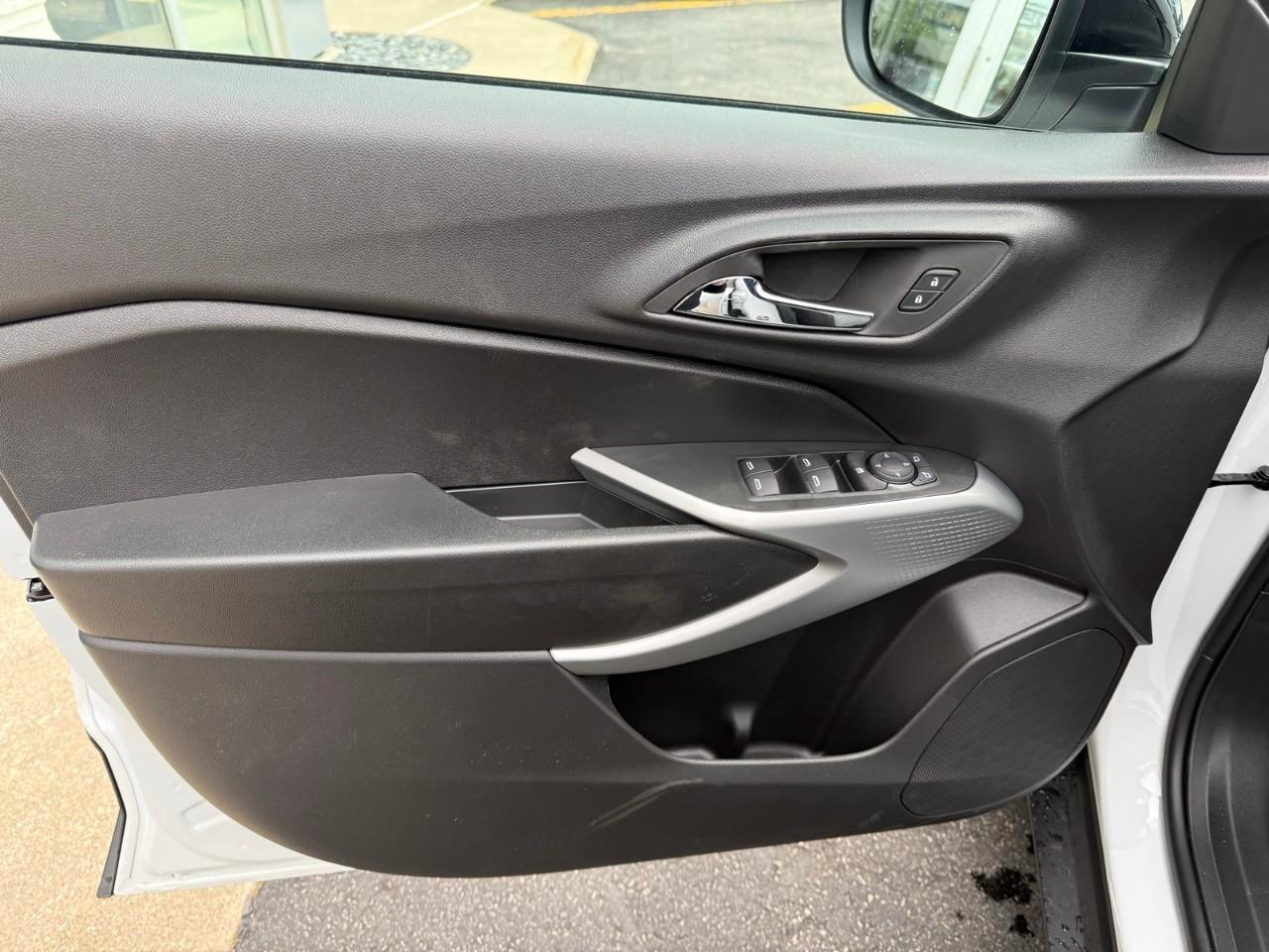 2026 Chevrolet Trax 1RS 4dr Front-Wheel Drive Photo