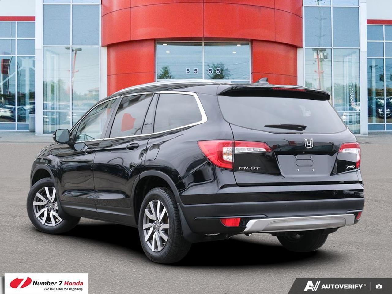 2021 Honda Pilot EX-L Navi AWD Photo3