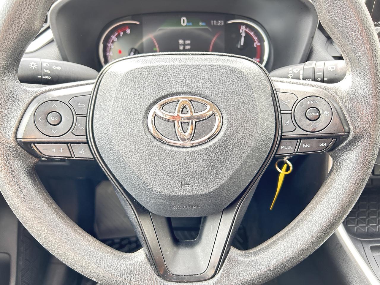2023 Toyota RAV4 LE Photo