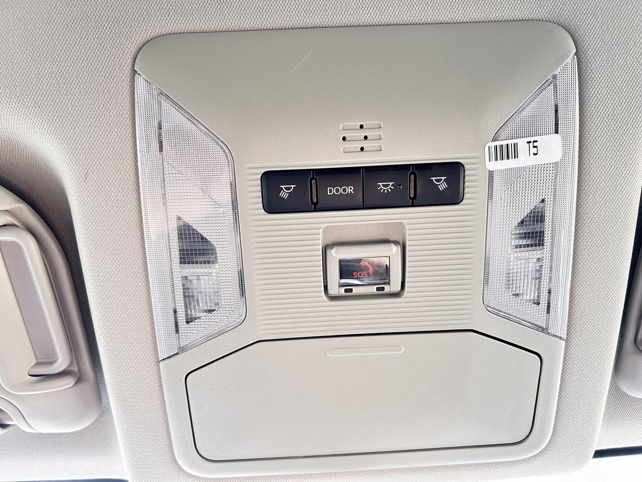 2023 Toyota RAV4 LE Photo
