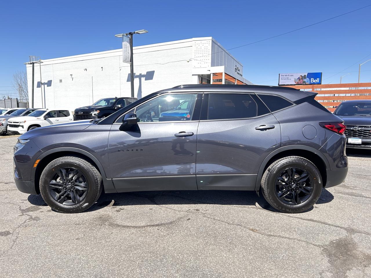 2022 Chevrolet Blazer Luxury SUV AWD LT Photo