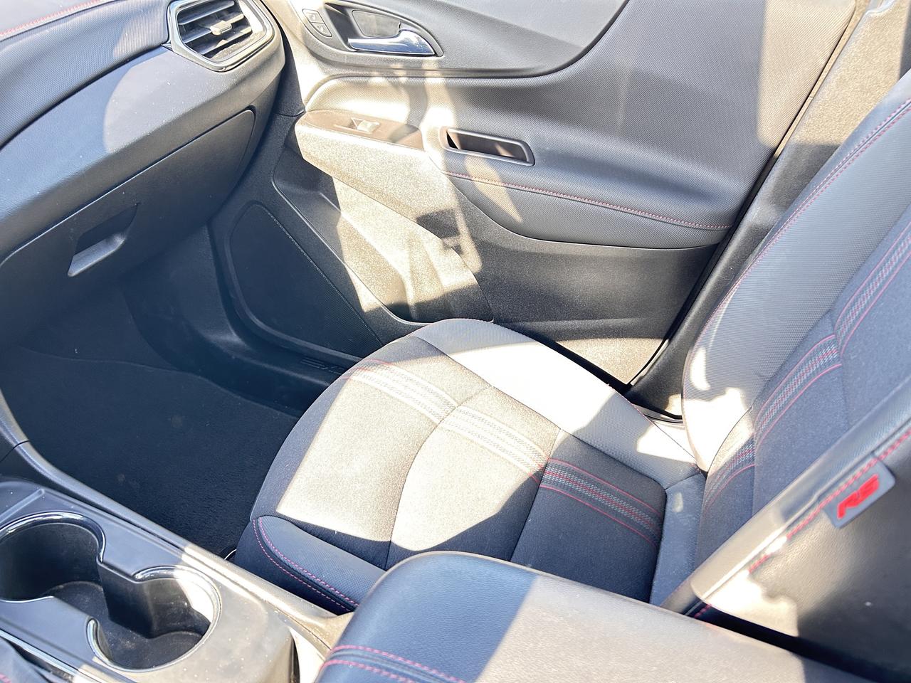2022 Chevrolet Equinox LT AWD Photo
