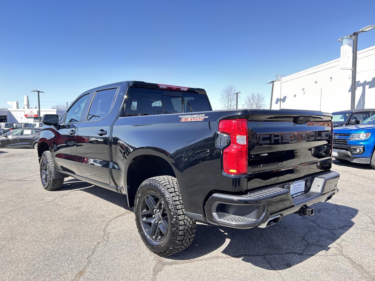 2024 Chevrolet Silverado Crew LT Trailboss 4W Photo
